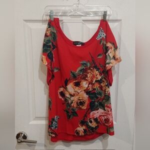 Lexington Avenue Red Floral Short Sleeve Tee